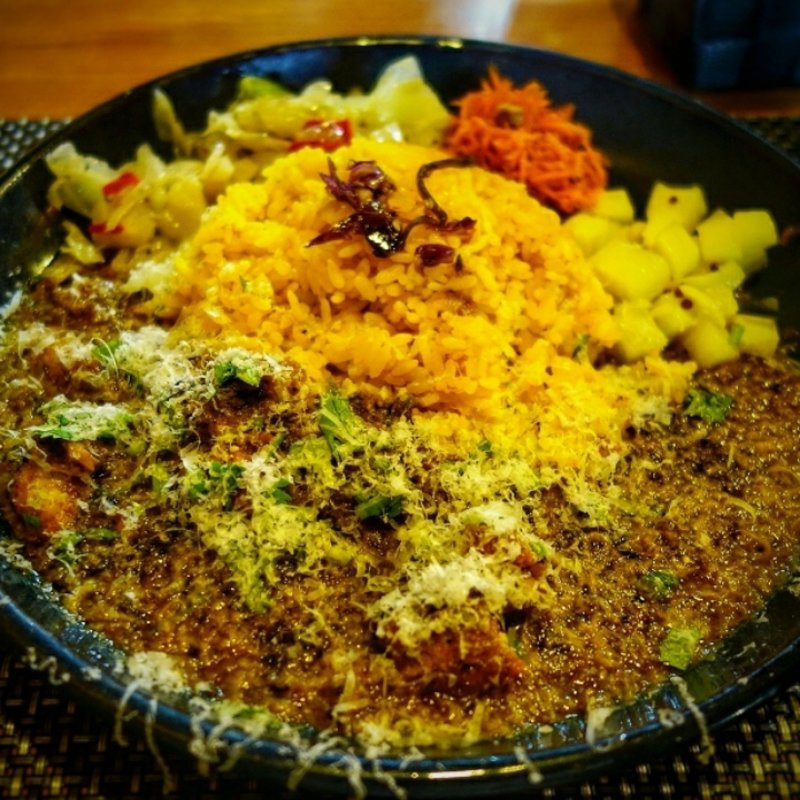 チキンカレー定食(スパイスカレー青藍)