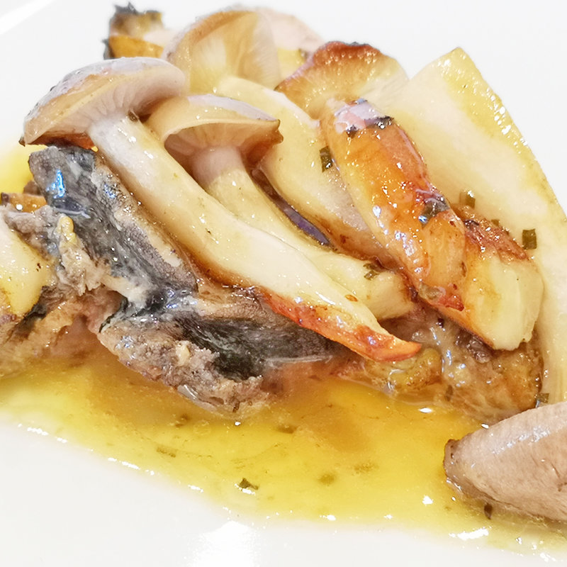 活鮑のポワレ60g(鳥居 )