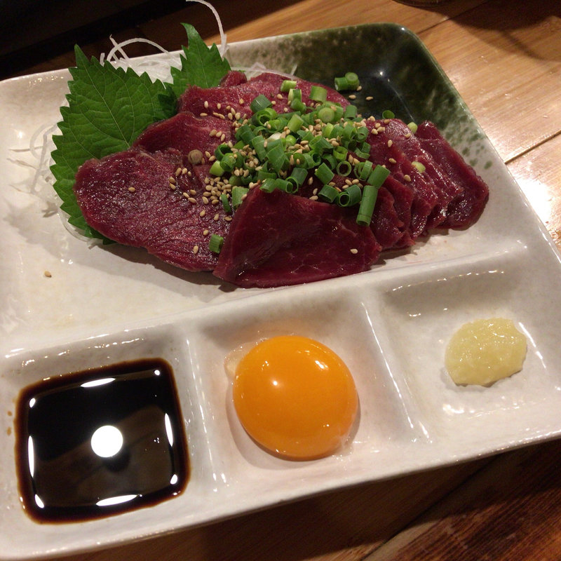 馬刺し（熊本産）(焼鳥とり福)