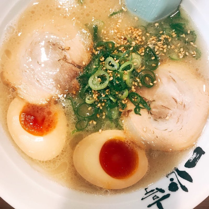 煮玉子らーめん(らーめん一心亭 )