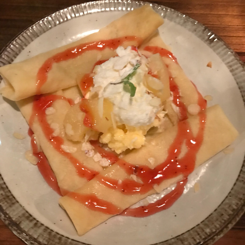 リンゴとマスカルポーネのクレープ(fabriko (ファブリコ))