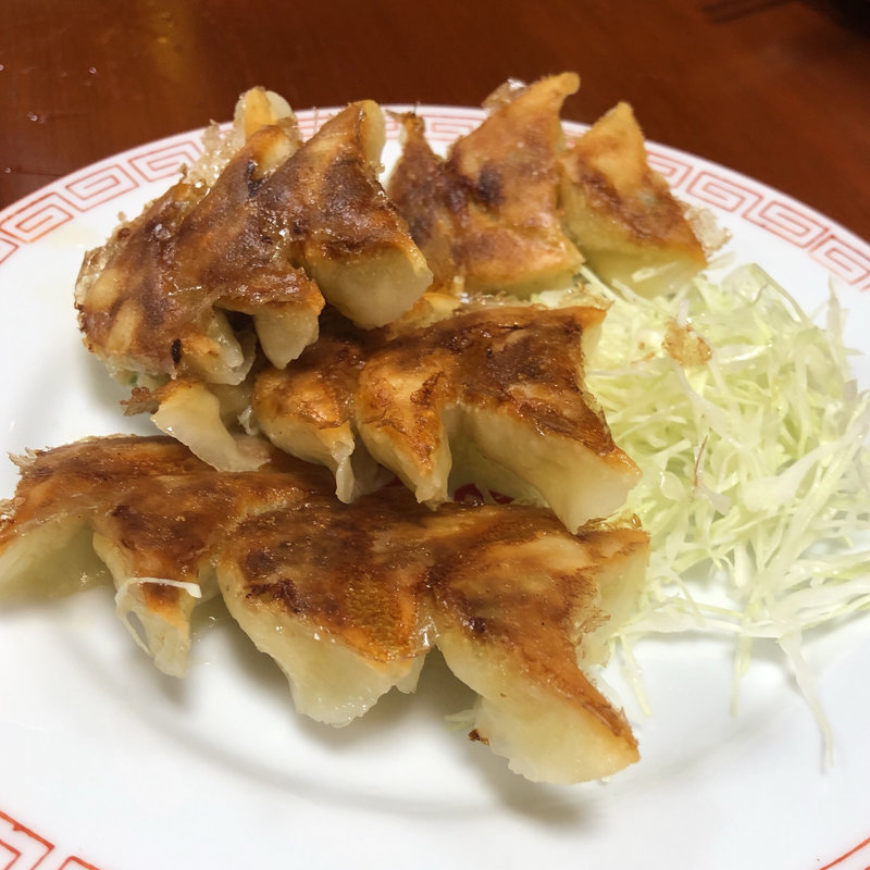 餃子(旭軒 駅前本店 （あさひけん）)