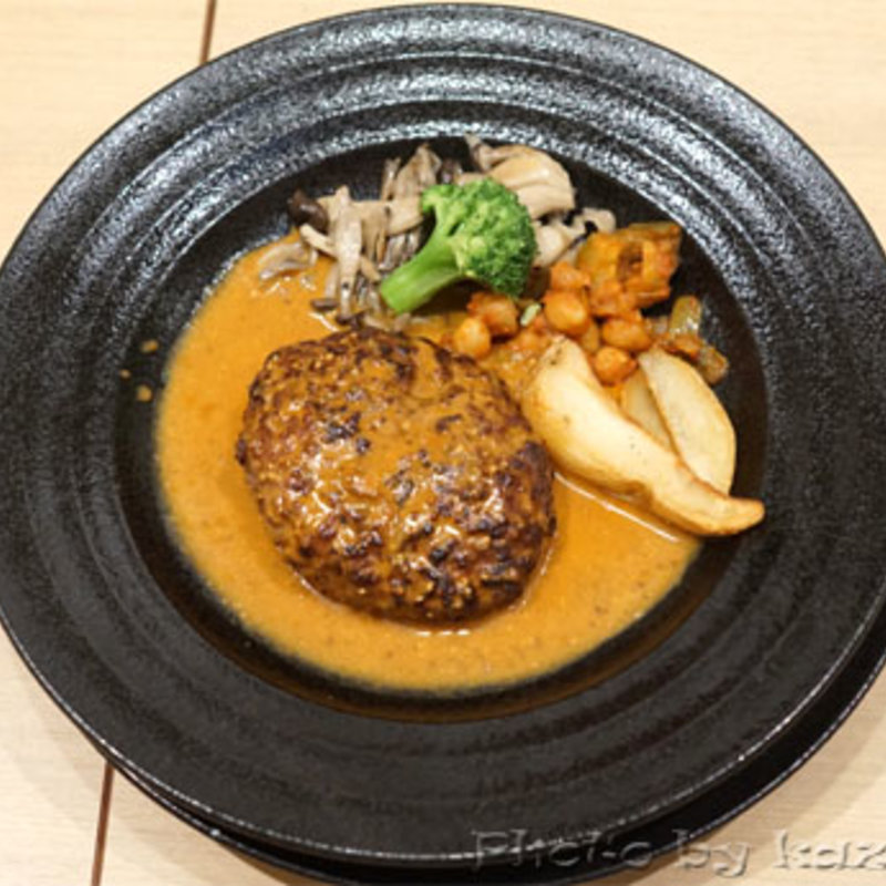 自家製ハンバーグ(果実園 リーベル 新宿店)