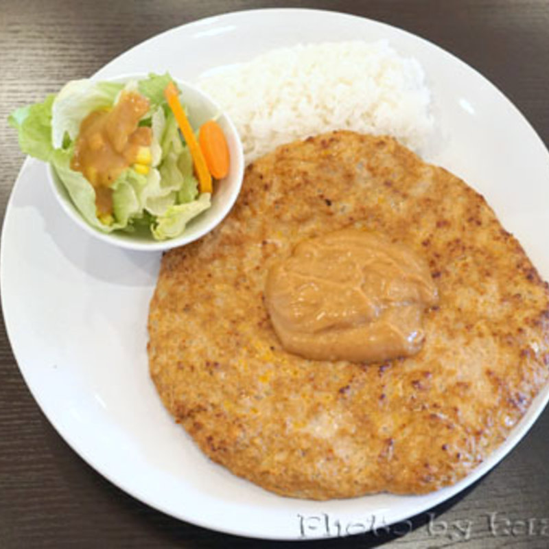 オリジナルプレート(ハンバーグ1kg)(ハンバーグ家 前橋元総社本店 )