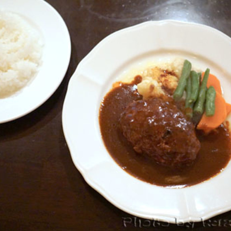 ハンバーグ(クメキッチン)