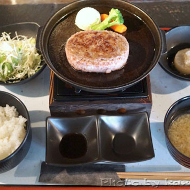 とろけるハンバーグ(150g)(とろけるハンバーグ 福よし 本厚木店)