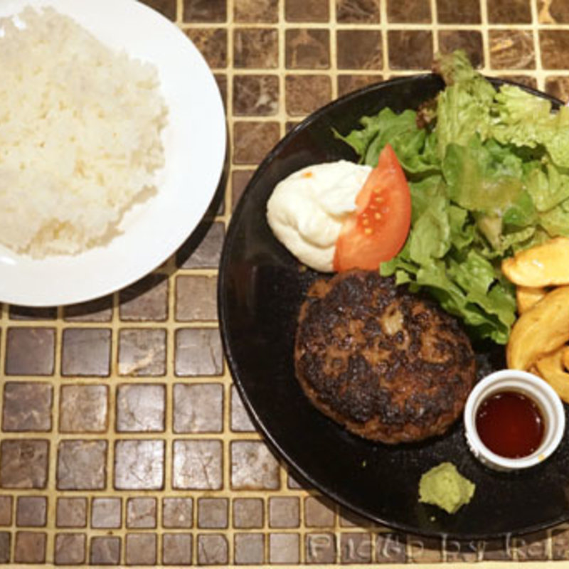 尾崎牛のプレミアムハンバーグ(ウィッフィ （WHIPHY うぃっふぃ）)