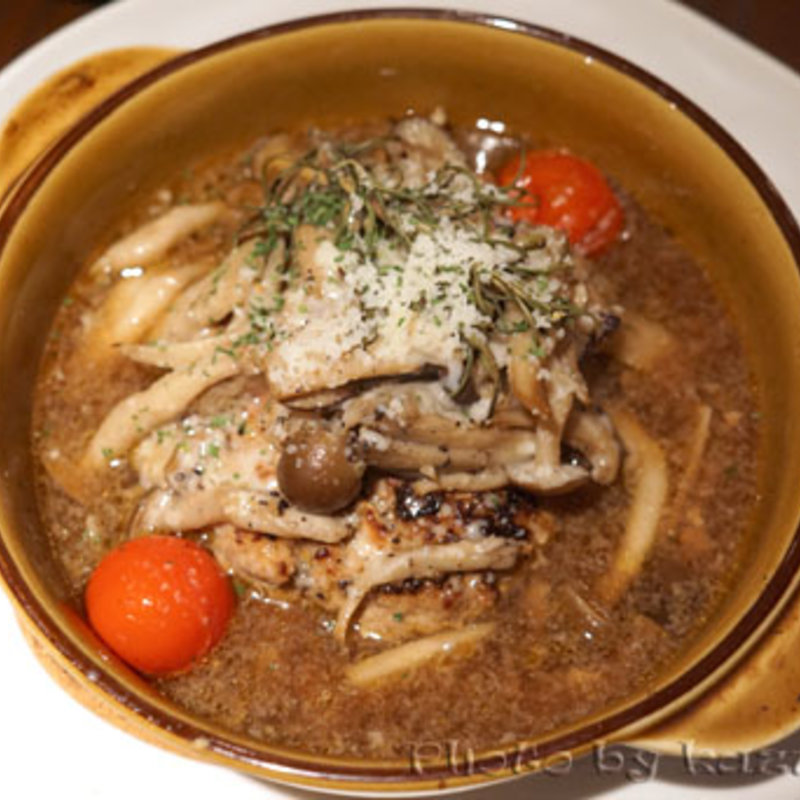 たっぷりキノコの煮込みハンバーグ(CRAFT HANDS 麻布十番店 （クラフト ハンズ）)