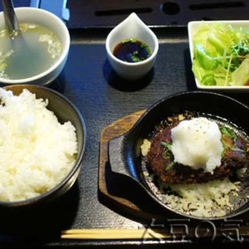 BeefGarden特製黒毛和牛ハンバーグ(和風おろしソース)(BeefGarden 目黒 （Beef Garden）)