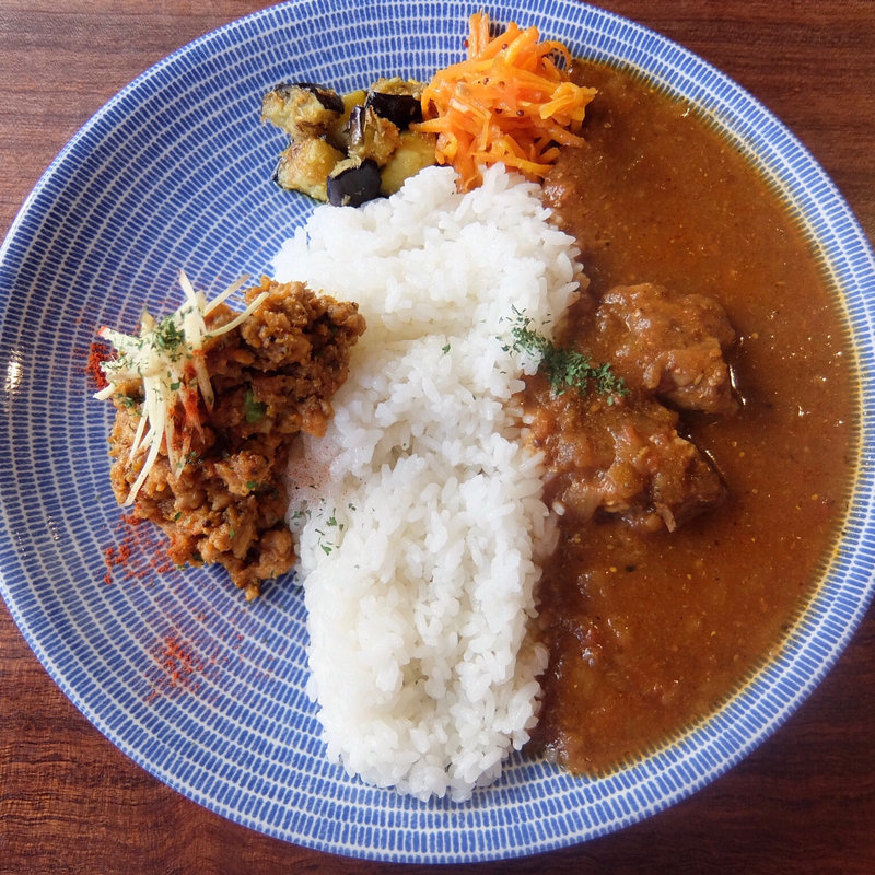 2種盛りカレー(喫茶 カルネ)