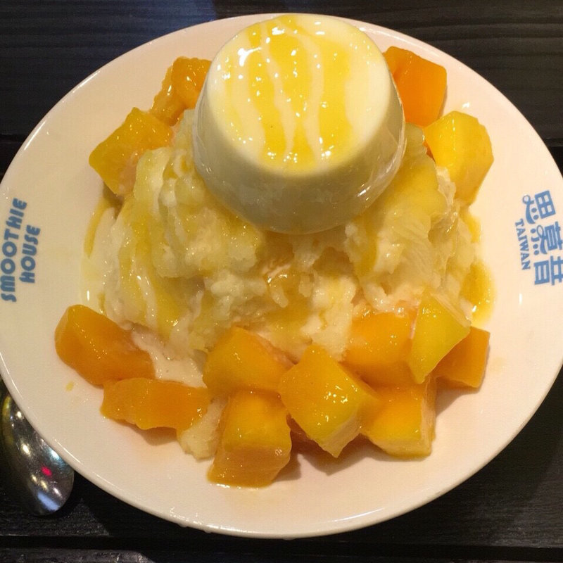 手工鮮奶酪芒果雪花冰(思慕昔)