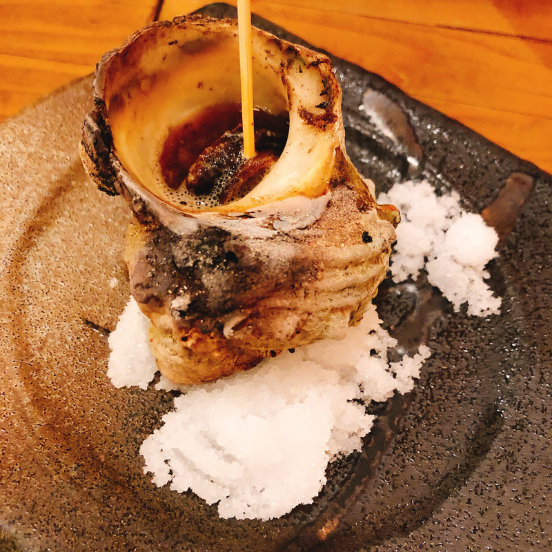 サザエ壷焼き(食道楽 神楽坂店)