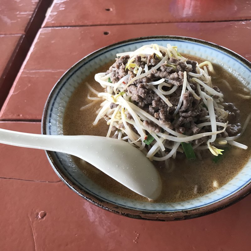 ピリ辛味噌そば(スリーピース )