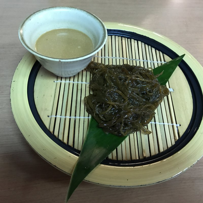 ざるもずく(海鮮味処 亀吉 （かせんあじどころ かめよし）)