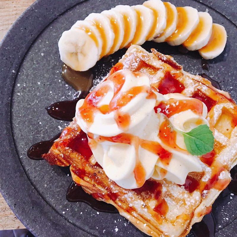 ワッフル(MADOYAMA)