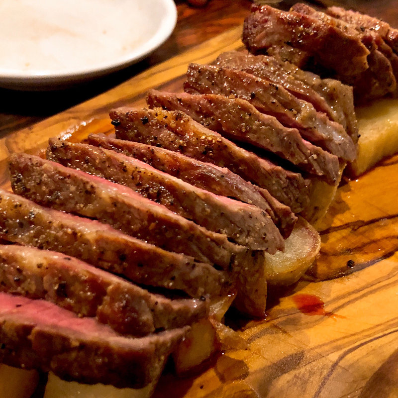 アンガス牛のステーキ(SABOU 虎ノ門店 （サボウトラノモンテン）)