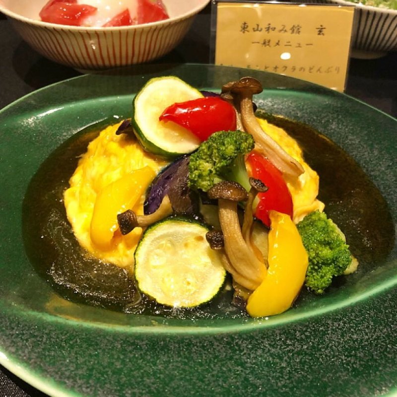 オムライス(東山和み館 玄)