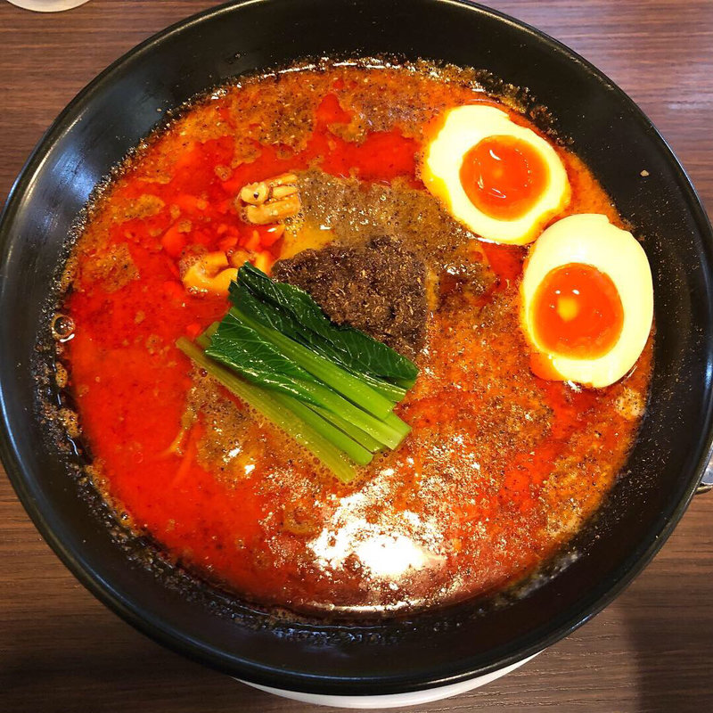 特製麻辣担々麺(らぁ麺 紫陽花 （ラアメン アジサイ）)