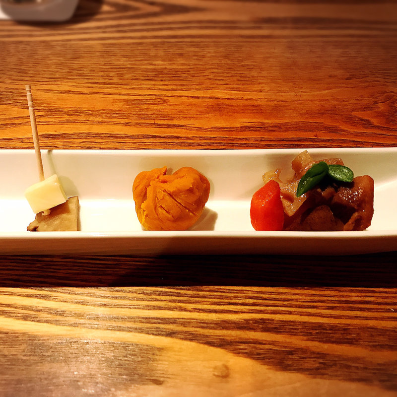 お通し(恵比寿らっきょ)