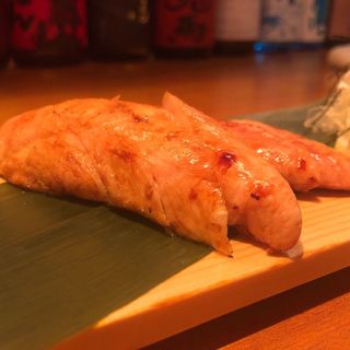 鶏 笹身の山葵醤油焼き