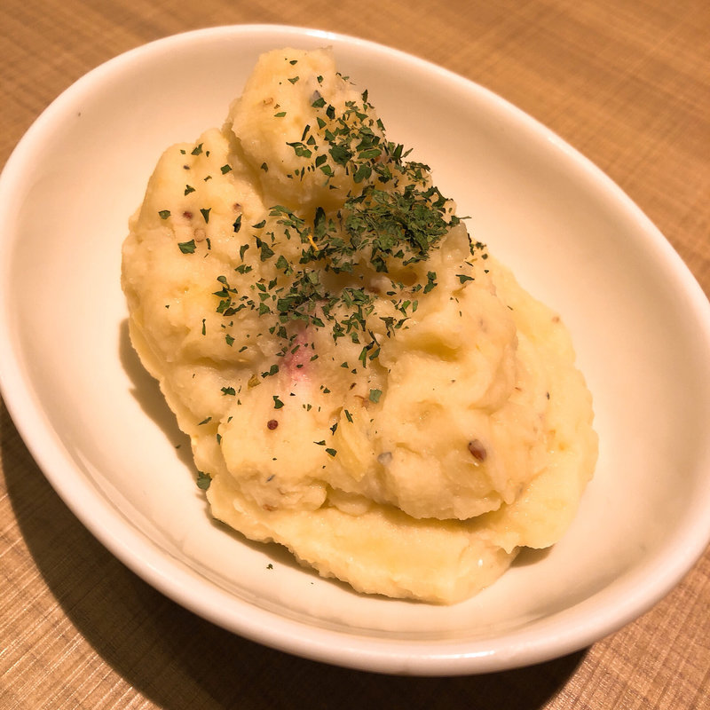 ベーコンポテトサラダ in ゴルゴンゾーラ(ニクバルダカラ)
