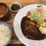 ハンバーグ&チキン南蛮(いっかく食堂 天神店)
