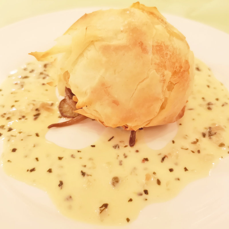 温製帆立貝のフィロ包み焼き(ラ・パレット)