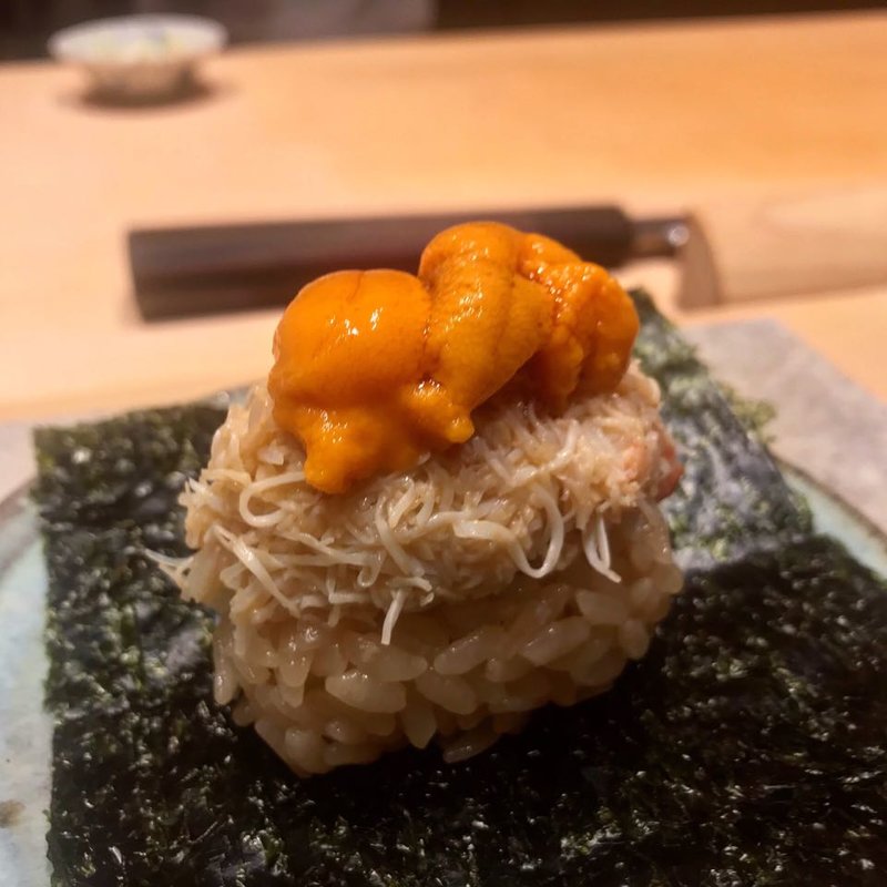 毛蟹と雲丹(鮨 由う)