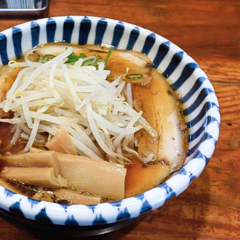 中華そば+チャーシュー(屋台の若松 )