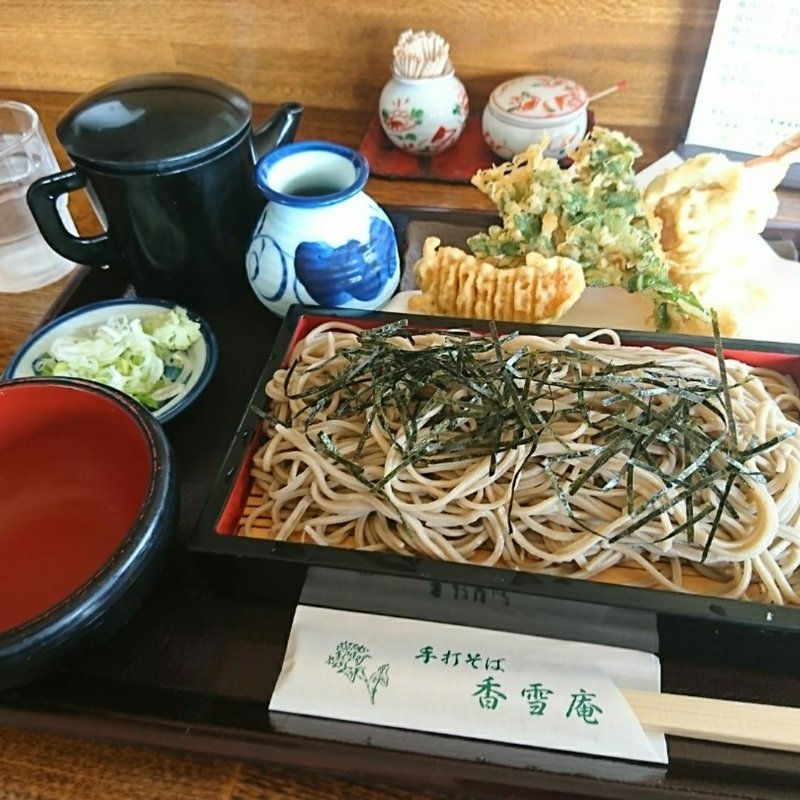 天ざる(手打そば 香雪庵 （てうちそば・こうせつあん）)