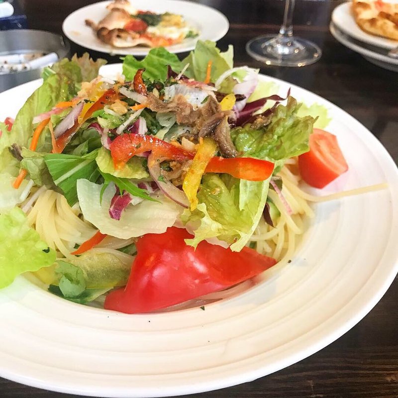 季節野菜とアンチョビのペペロンチーノ(テルツォ TERZO3)