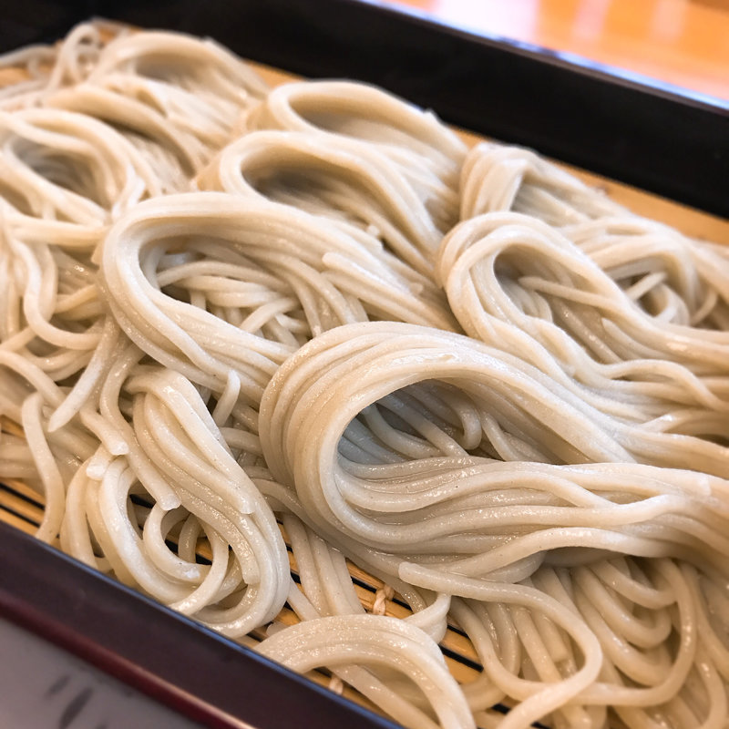 へぎそば(そば処　長岡小嶋屋 本店 （こじまや）)
