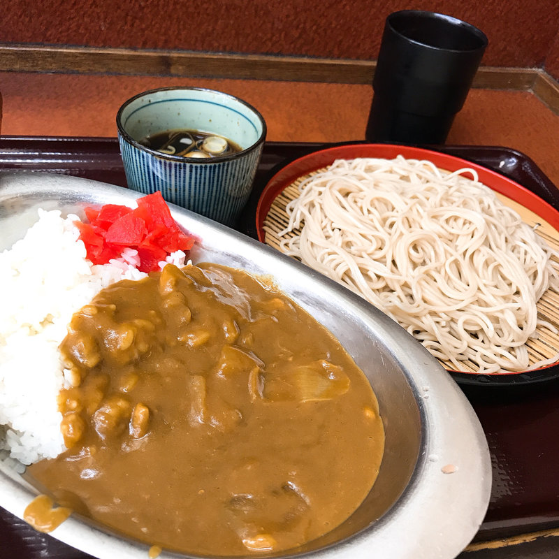 そば屋のカレーライスセット(みのがさ神田和泉町店)