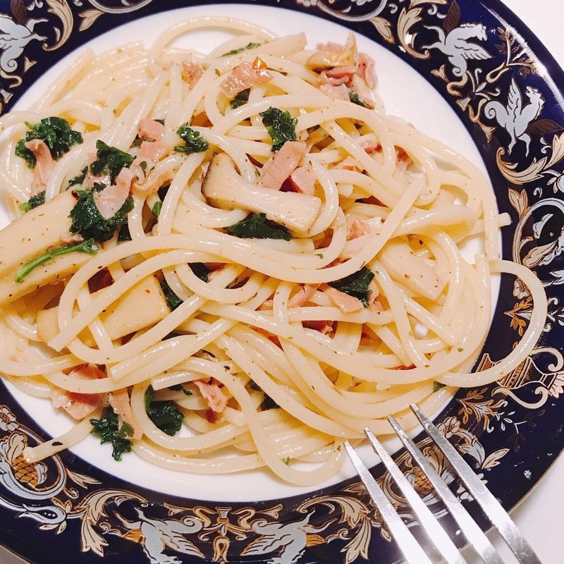 ブロシュットとエリンギのアーリオオーリオ・ペペロンチーノ(ベリッシモサロン)