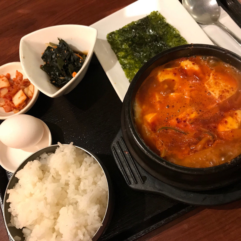 スンドゥブチゲSET(COSARI NEW KOREAN TABLE TOKYO)