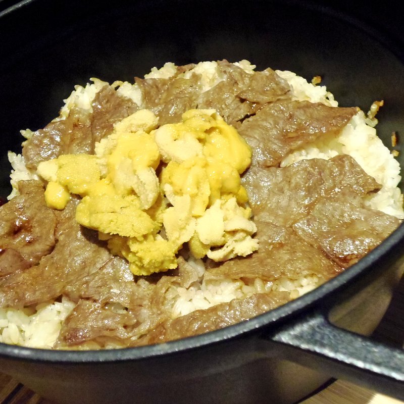 贅沢！雲丹サーロインご飯　1人前(肉バルGAM 梅田お初天神店)