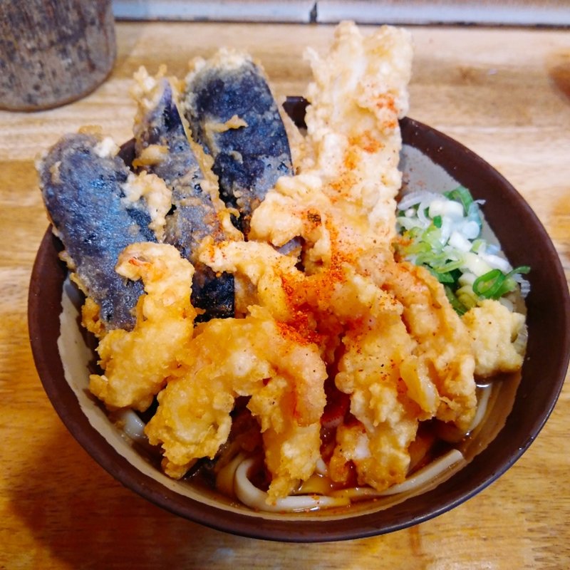 盛り合わせひもかわ冷掛け大盛り(とんがらし )