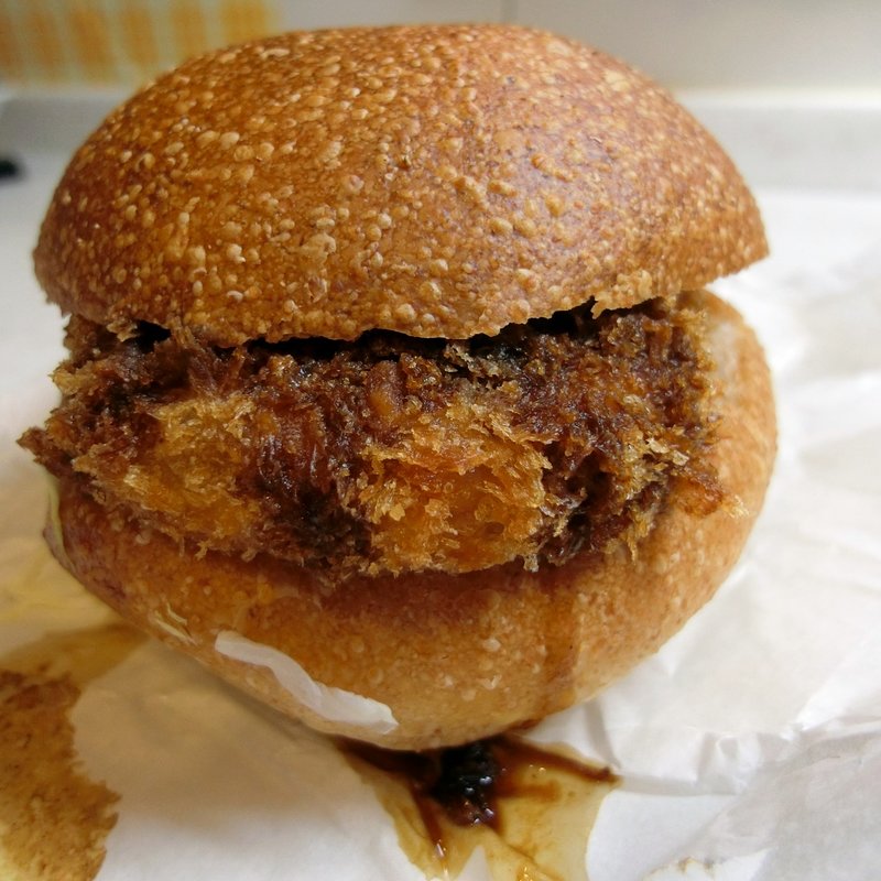 松坂牛コロッケサンド(ベイキング　シュウ)