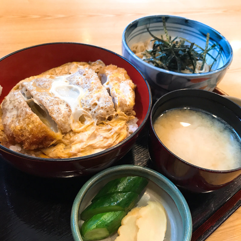 かつ丼セット(十六文 そば七)