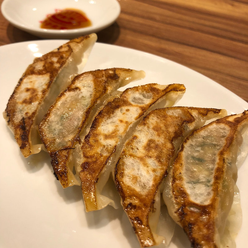 にんにく焼餃子 (シングル 5個)(餃子食堂 マルケン 天満橋店)