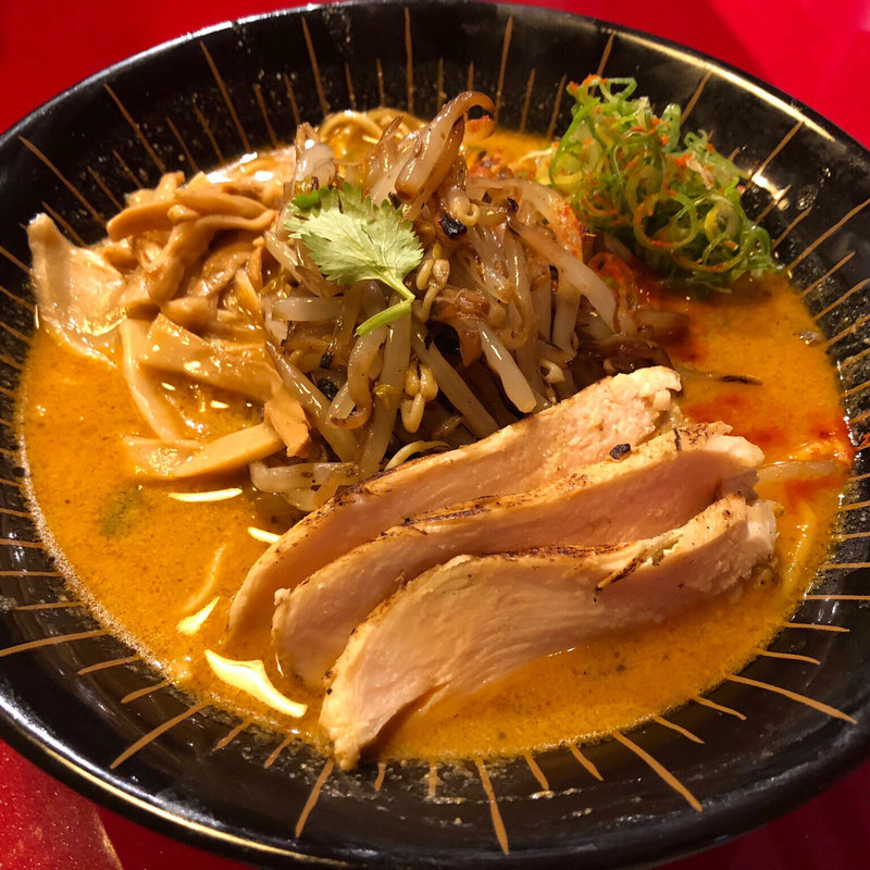 北インドのスパイスらぁめん(スパイスらぁめん 釈迦 池袋店)