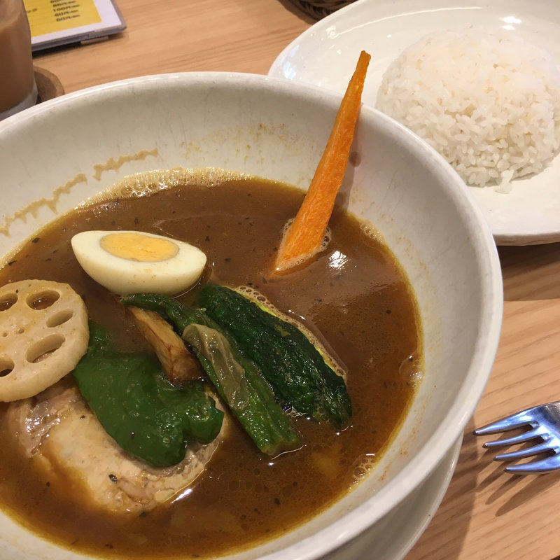 チキンレッグ(スープカレー専門店 Monkey SPICE（モンキー スパイス）)