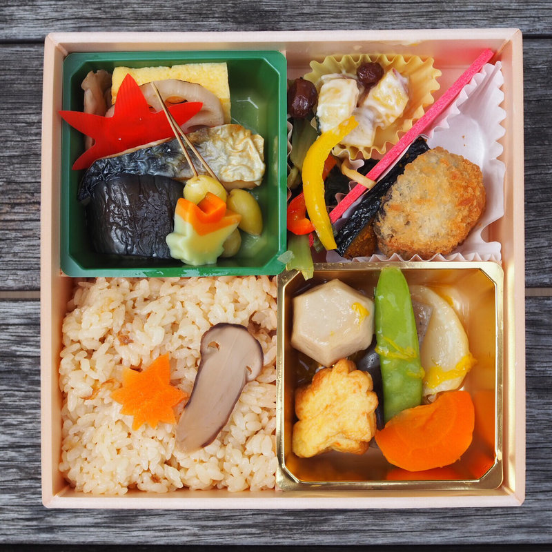 吹き寄せ弁当 秋露のささやき(駅弁屋 祭 )