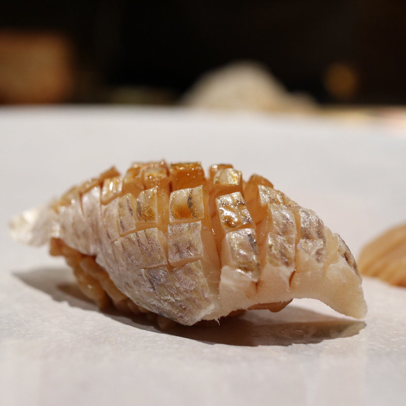 春子(熟成鮨　万)