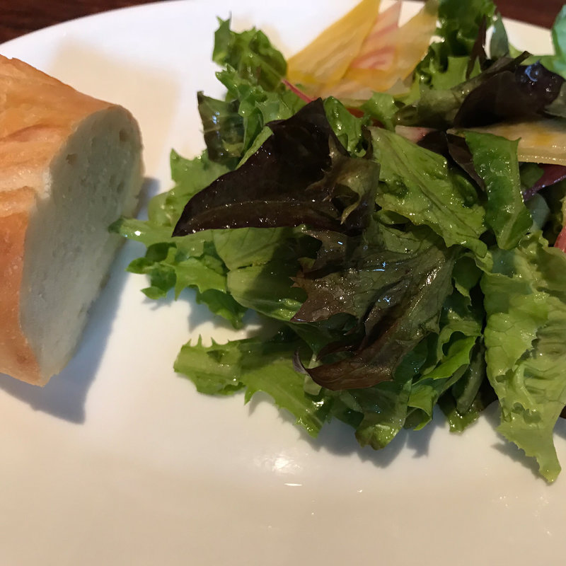 ランチのサラダ(ラディカーレ)