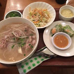 ベトナム料理(コムコムベトナム ネクスト船橋店)