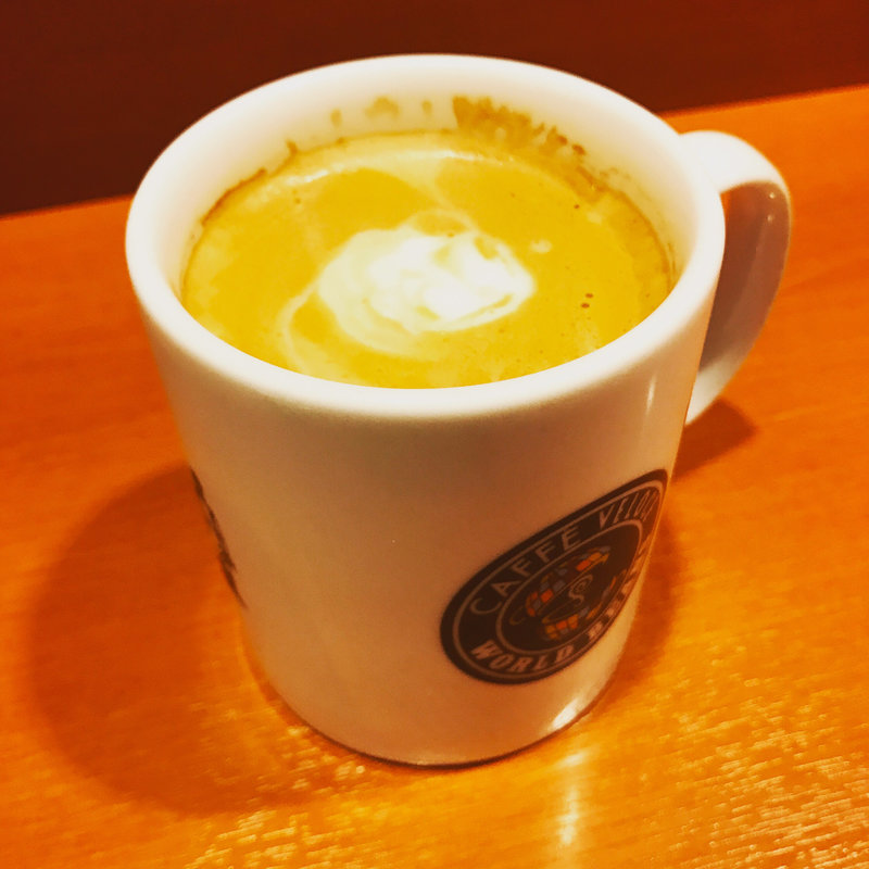 カフェラテ(カフェ・ベローチェ 綾瀬店)