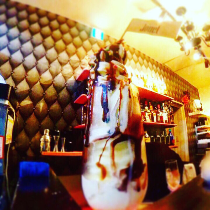 パフェ(アルコール&サンドイッチ&デリ ジュエ)