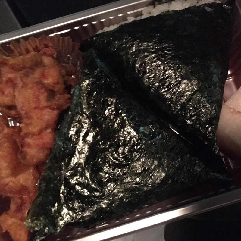 おにぎり弁当(まりっぺ)