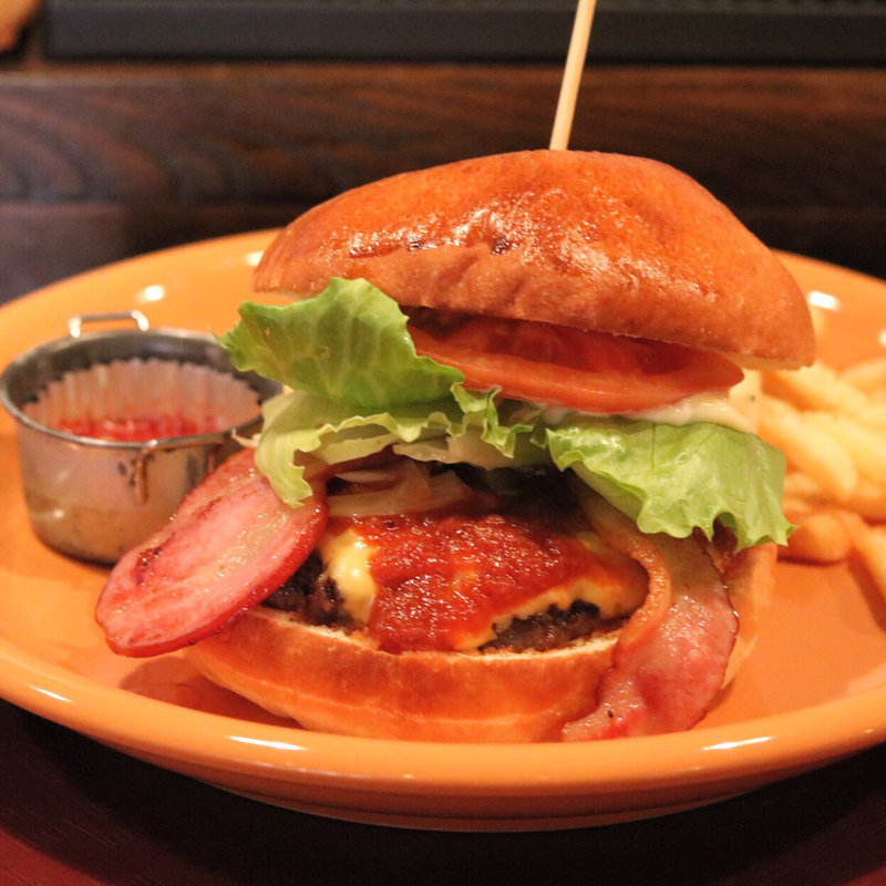 ベーコンチーズバーガー(ハイブリック （HI-BRICK）)